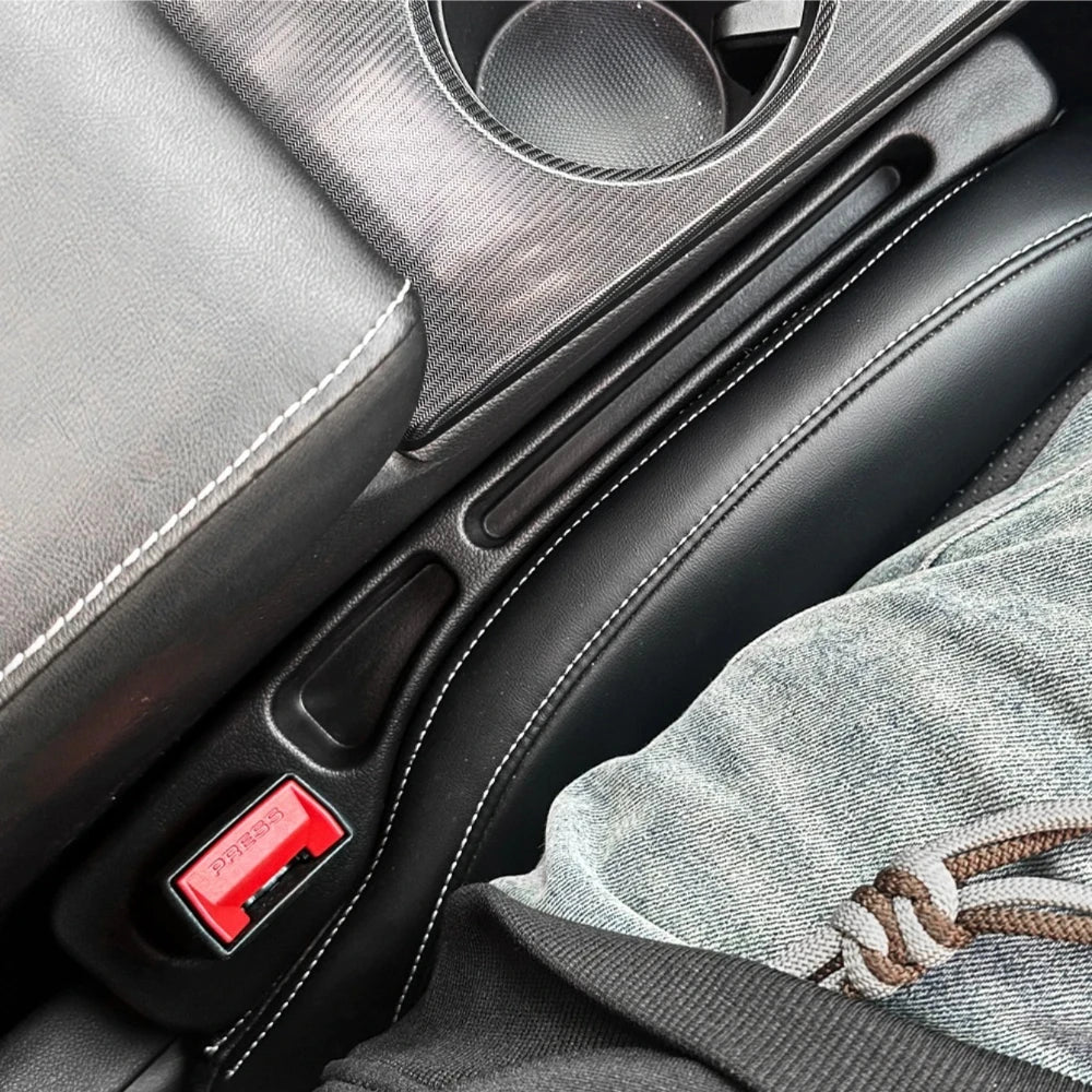 Seat gap filler in car